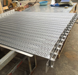 110V 220V สแตนเลสไม้ระแนงโซ่ลวดตาข่ายสายพานลำเลียง