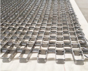 รังผึ้ง Great Wall สแตนเลสตาข่ายโลหะเข็มขัดลาก Grass Protector Mat